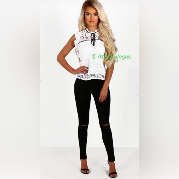 Pink Boutique white lace top - Picture 5 of 7